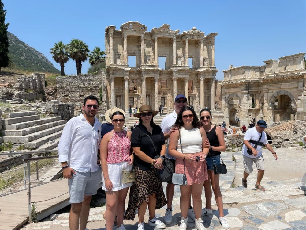 Kusadasi: Ephesus  Temple of Artemis For Cruisers /Skip The Line Tour | ®ExcursionMania
