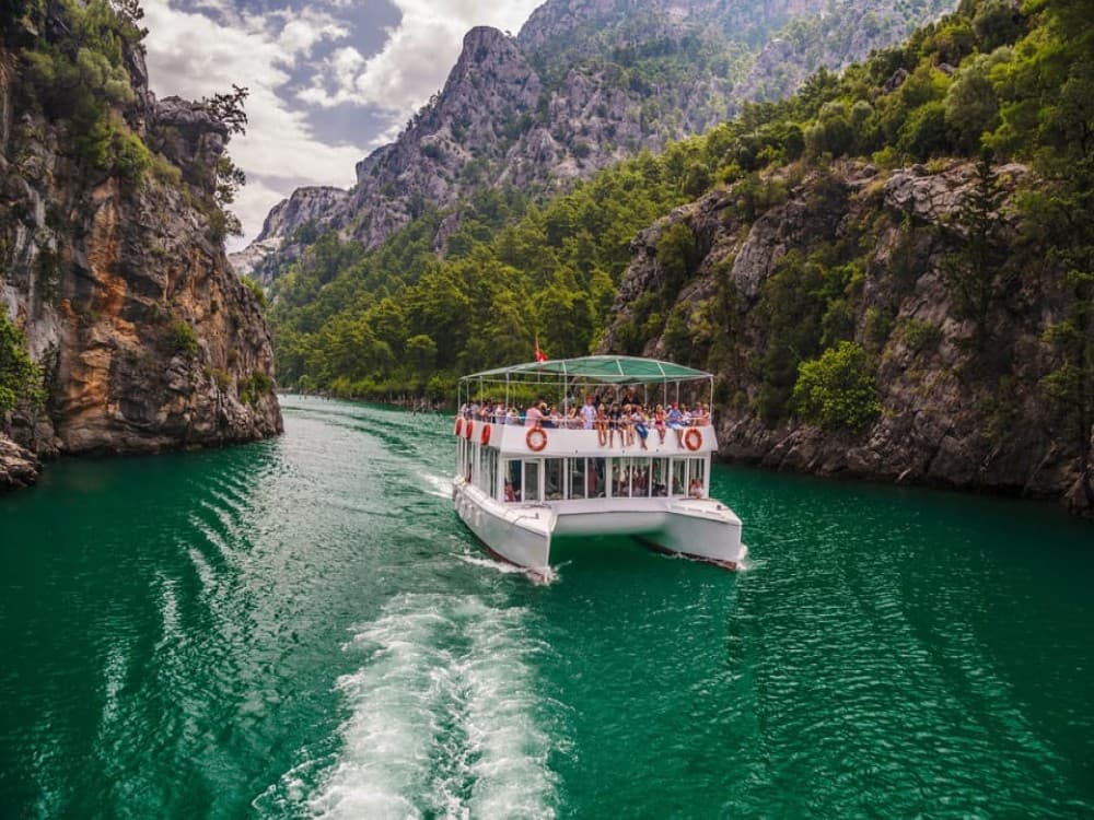 Green Canyon Off-Road Jeep and Boat Tour in Side | ®ExcursionMania