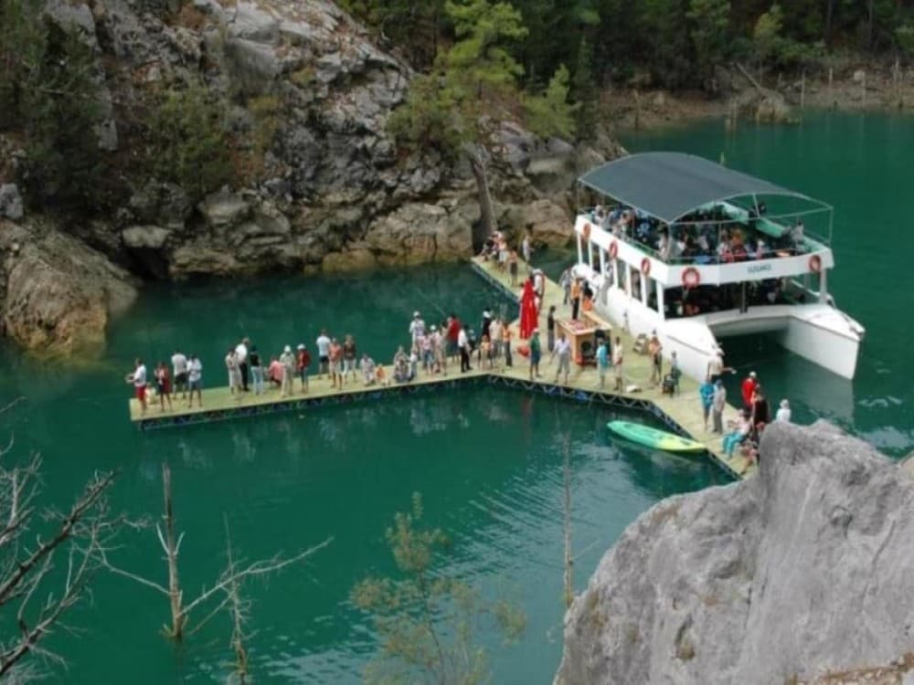 Green Canyon Off-Road Jeep and Boat Tour in Side | ®ExcursionMania