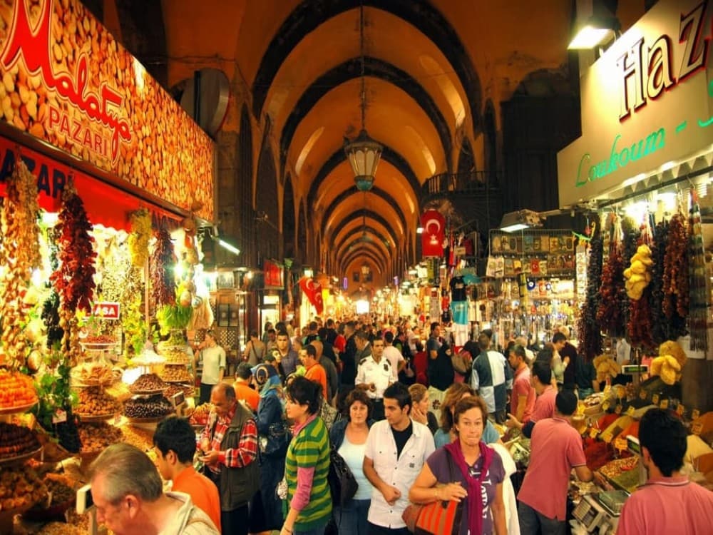 Explore the Highlights of Istanbul - A Journey Through Time | ®ExcursionMania