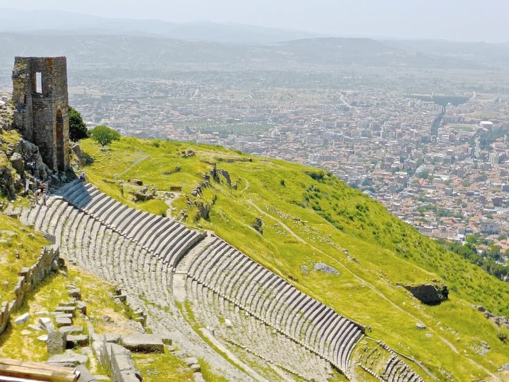 Kusadasi: Pergamon & Asklepion Day Tour | ®ExcursionMania