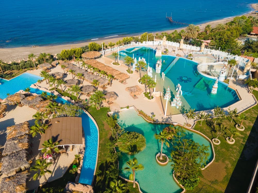 Side: Swim with Dolphin w/ Hotel Transfer | ®ExcursionMania