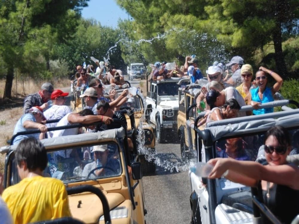 Icmeler Jeep Safari: Explore Splash and Adventure | ®ExcursionMania