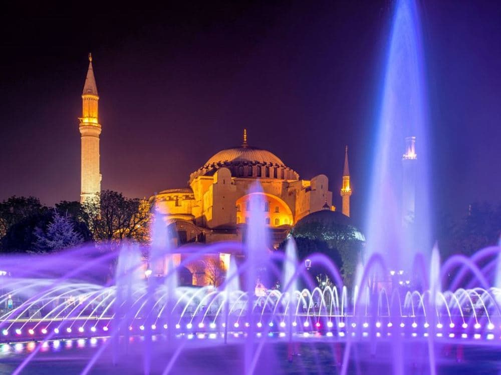 Istanbul: Hagia Sophia, Blue Mosque, and Topkapi Palace Tour | ®ExcursionMania