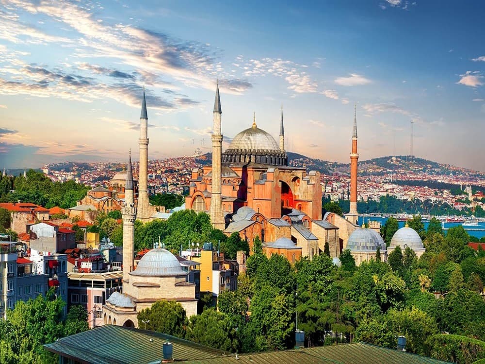 Istanbul: Hagia Sophia, Blue Mosque, and Topkapi Palace Tour | ®ExcursionMania