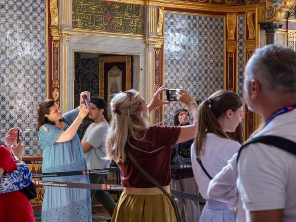 Istanbul: Explore Hagia Sophia, Topkapi Palace & Basilica Cistern | ®ExcursionMania