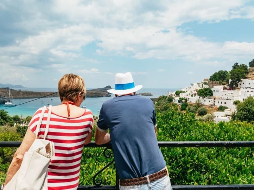 From Rhodes: Lindos Round-Trip Bus Transfer with Free Time | ®ExcursionMania