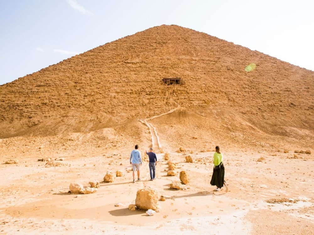 From Cairo: Pyramids of Giza, Sphinx, Saqqara & Memphis Tour | ®ExcursionMania