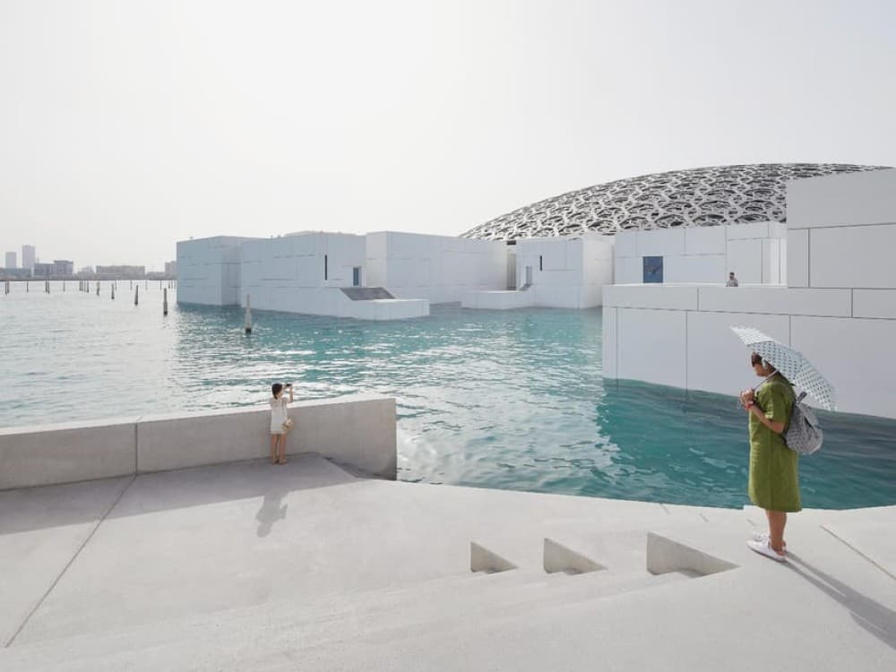 From Dubai: Abu Dhabi Premium Full-Day Sightseeing Tour | ®ExcursionMania