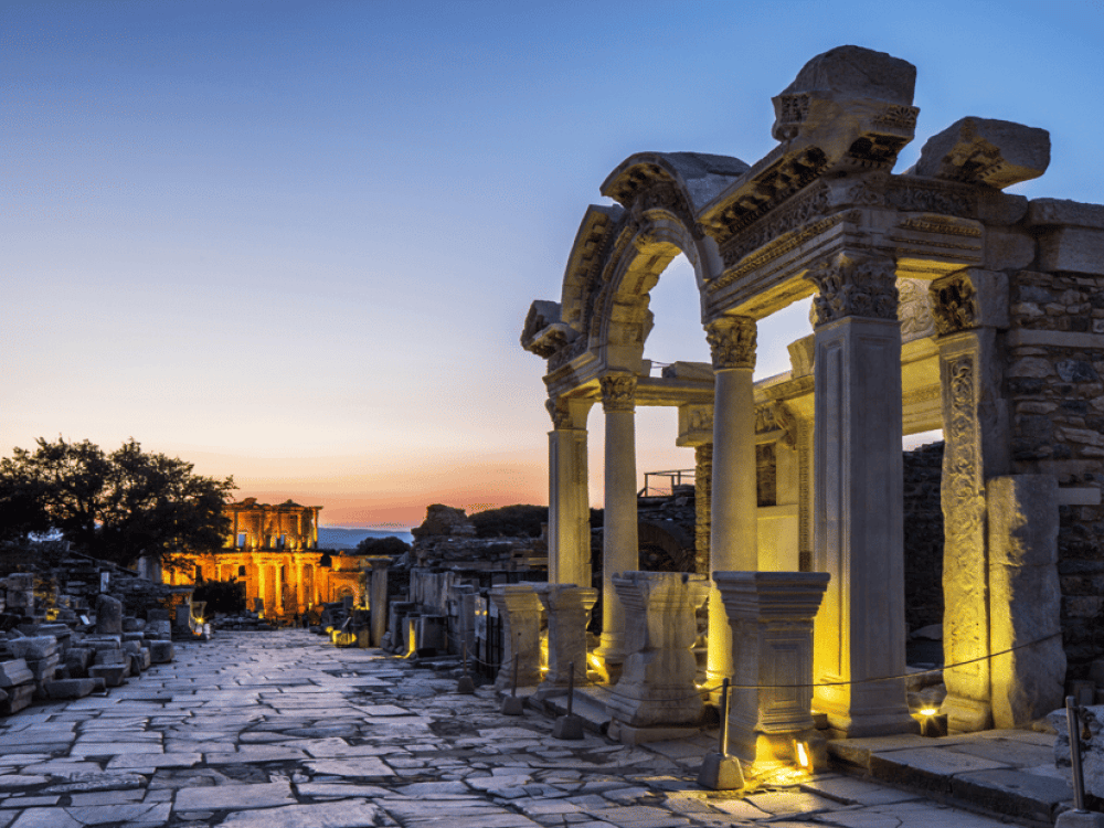 Kusadasi: Ephesus and Pamukkale 2 Day Private Tour | ®ExcursionMania