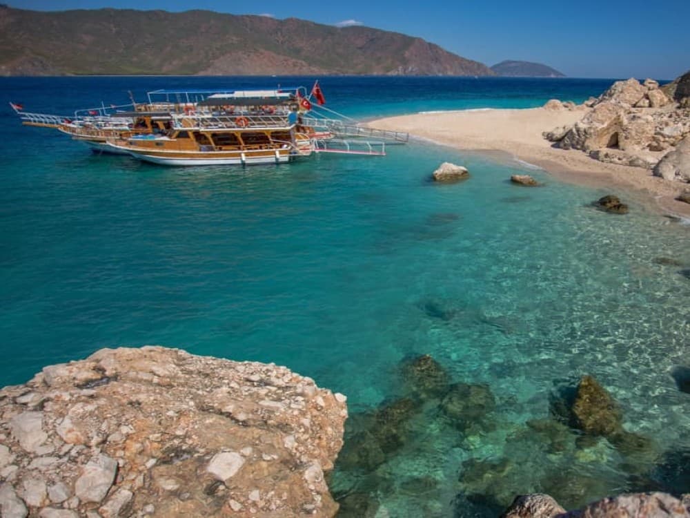 City of Side: Turkish Maldives Suluada Boat Tour w/ Lunch | ®ExcursionMania