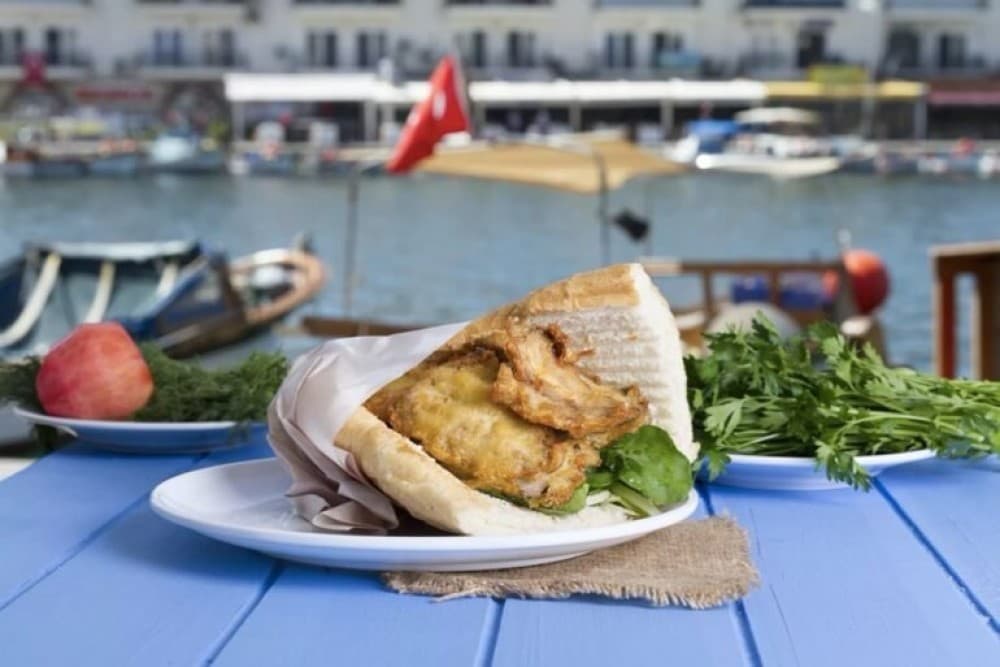Istanbul: Guided Food Tour of Street Food and Markets | ®ExcursionMania