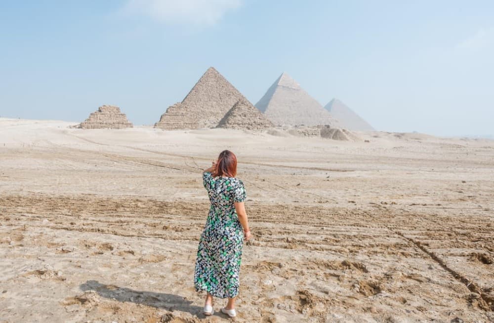 From Hurghada: Giza Pyramids Sphinx Museum Tour with Lunch | ®ExcursionMania
