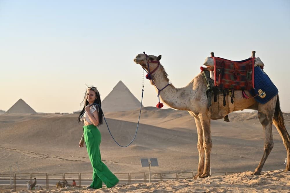 From Hurghada: Giza Pyramids Sphinx Museum Tour with Lunch | ®ExcursionMania