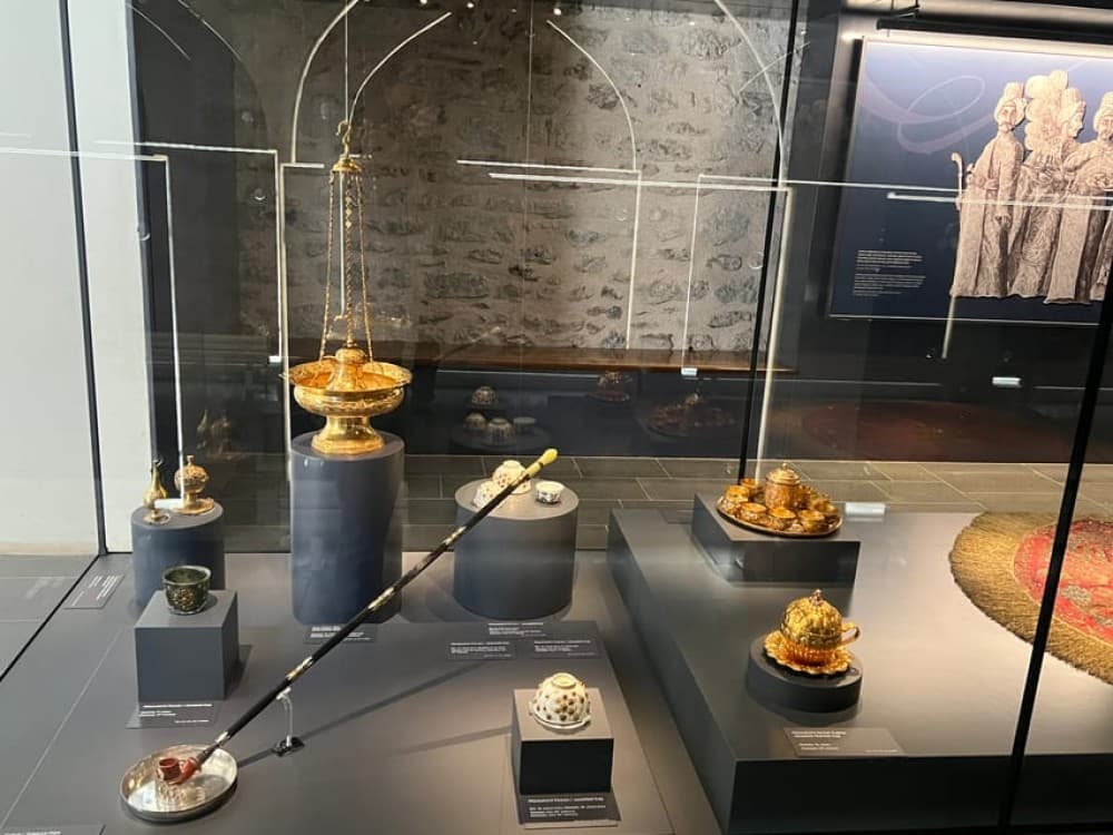 Hagia Irene Topkapi Palace and Harem Guided Tour | ®ExcursionMania