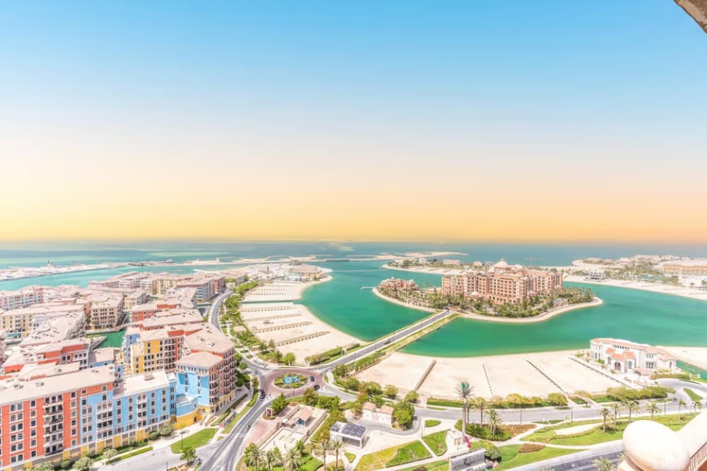 Doha: Half Day Guided City Tour with Airport & Hotel Pickup | ®ExcursionMania