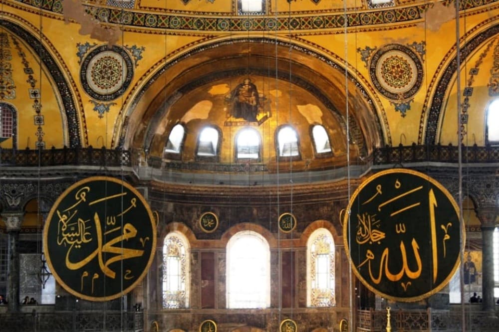 Istanbul’s Highlights: Private Layover Adventure | ®ExcursionMania