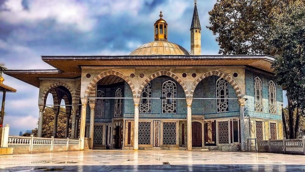 Istanbul’s Highlights: Private Layover Adventure | ®ExcursionMania
