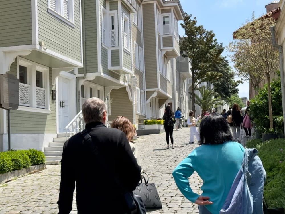 Istanbul Walking Tour: Secrets of the City and Iconic Landmarks | ®ExcursionMania