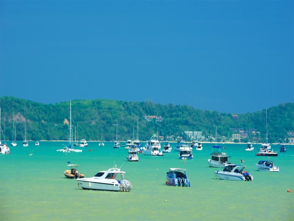 Chalong Bay