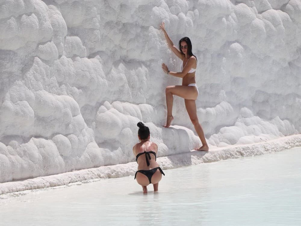 Pamukkale: Türkiye's Natural Wonder