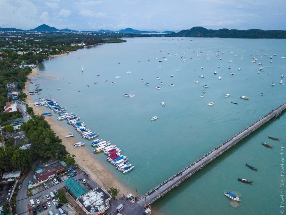 Chalong Bay