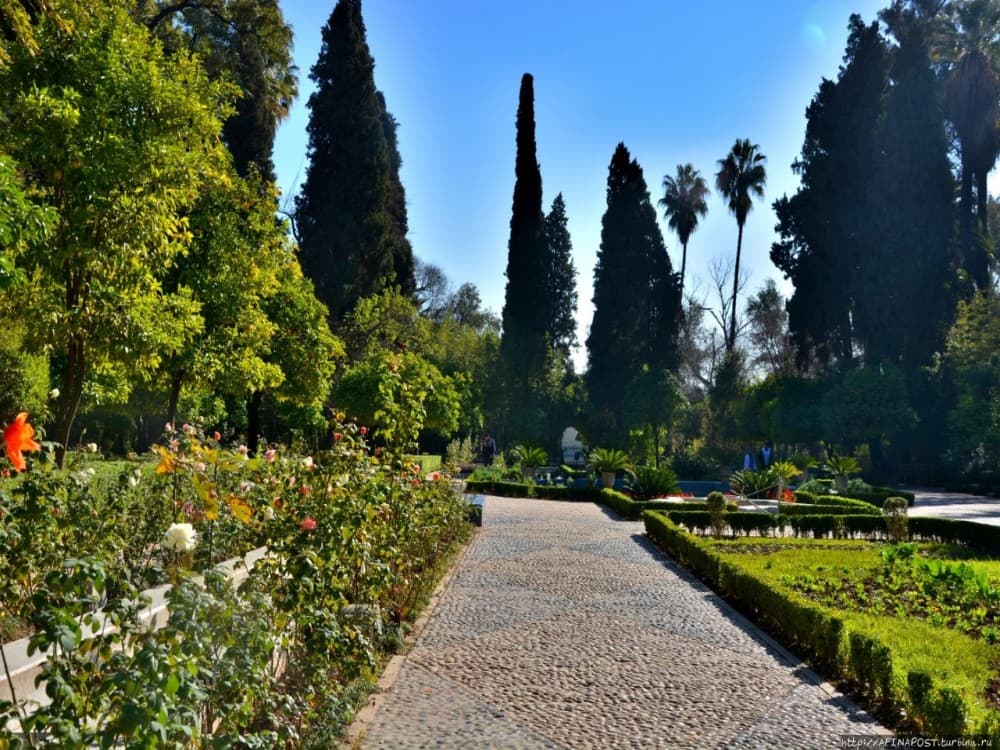 Jnan Sbil Garden