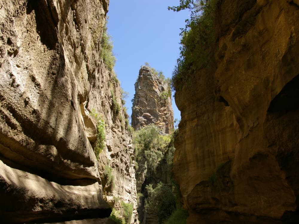 Hell's Gate National Park