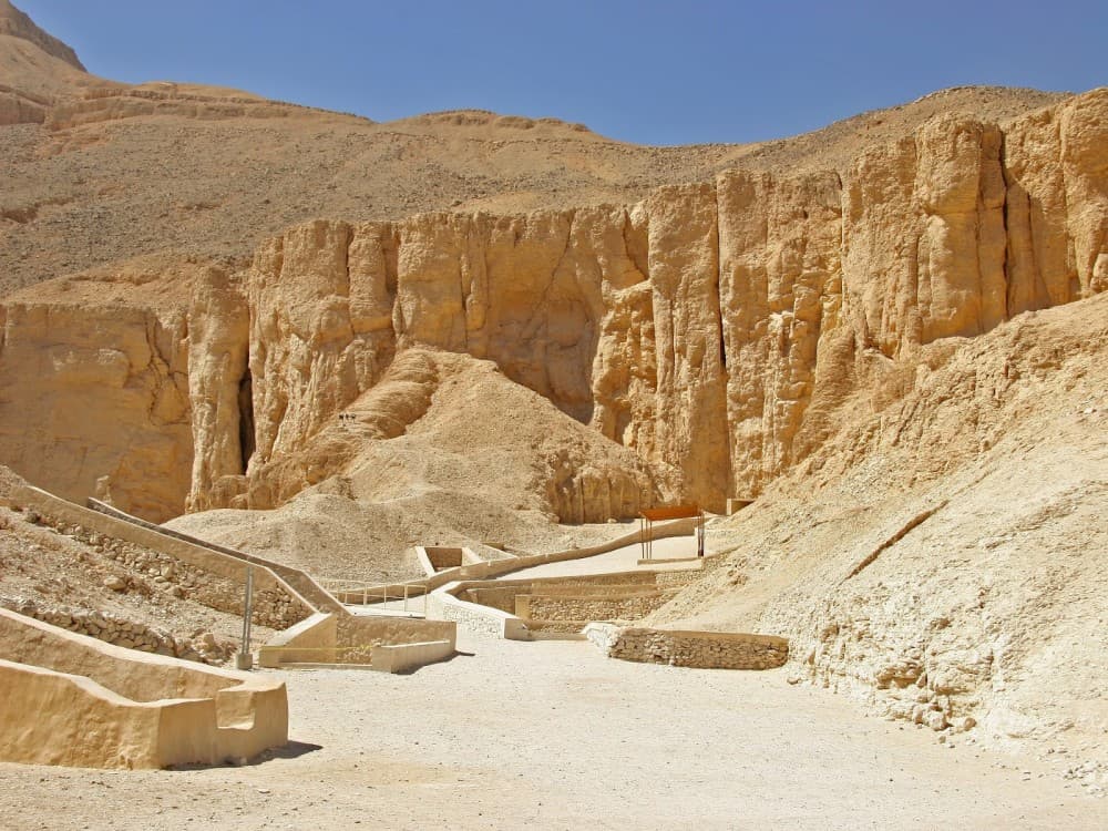 Luxor: Valley of the Queens | ®ExcursionMania