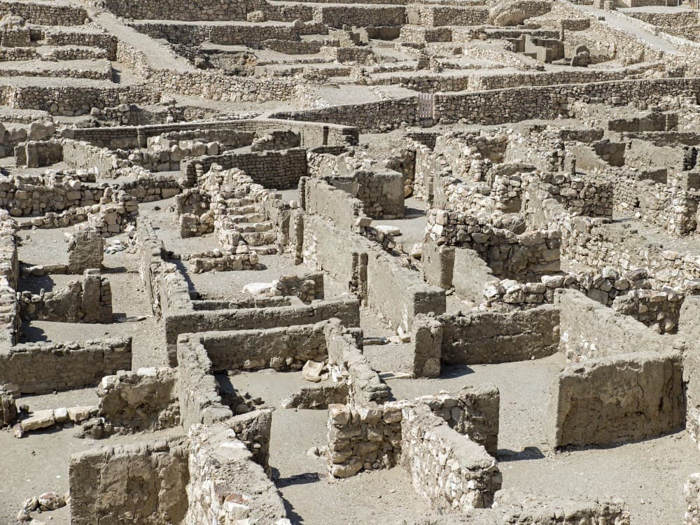 Deir el-Medina (Valley of the Artisans)