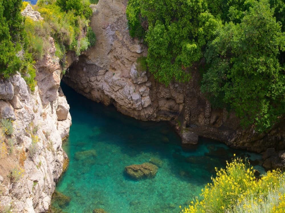 Baths of Queen Giovanna
