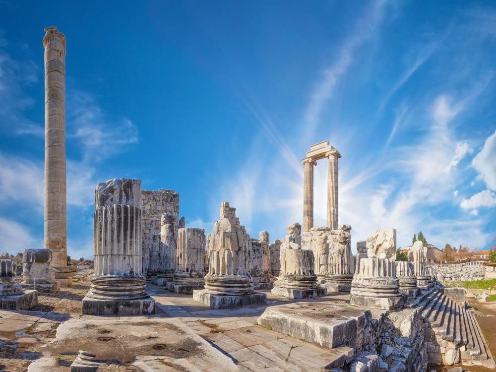 Didyma Tour: A Journey to the Ancient Oracle Temple from Didim