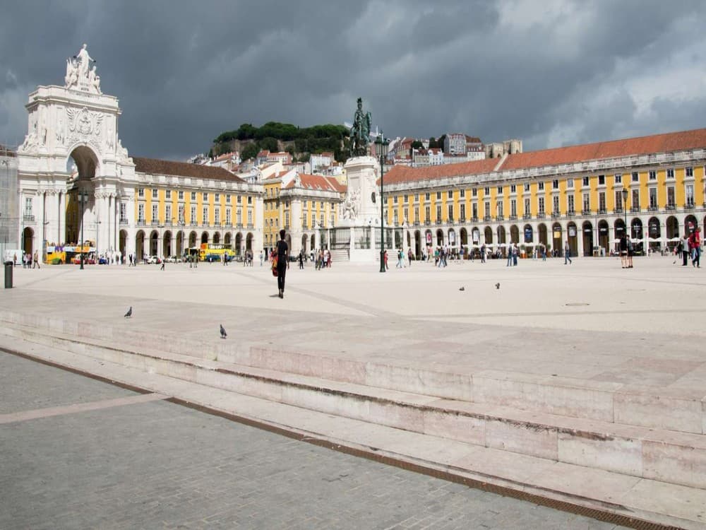 Commerce Square