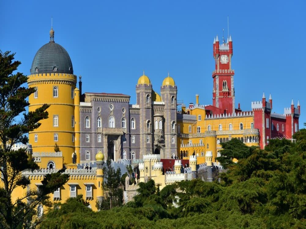 Lisbon: Pena National Palace | ®ExcursionMania