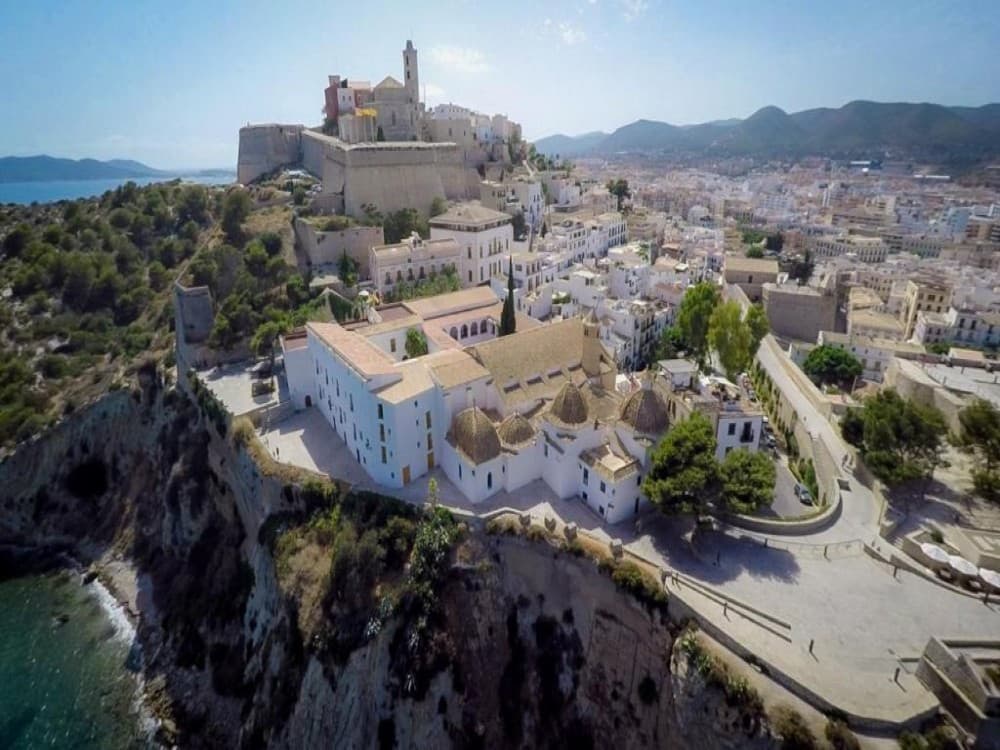 Dalt Vila