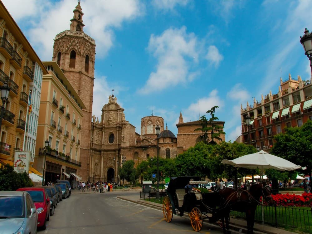 Plaza de la Reina