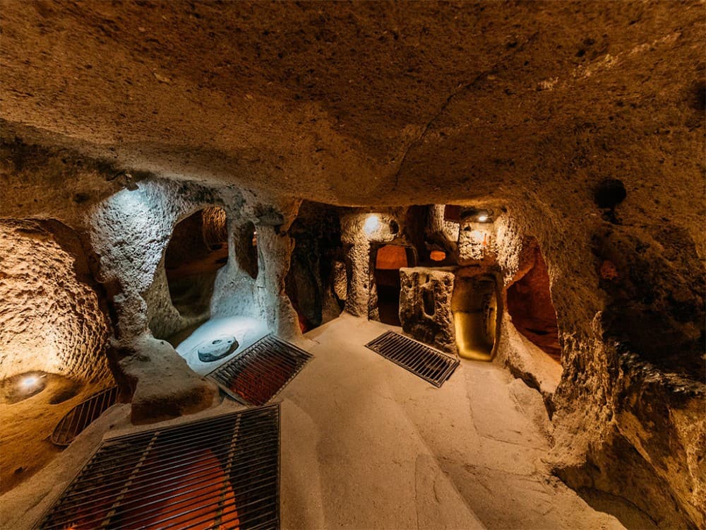 Derinkuyu (Underground City)