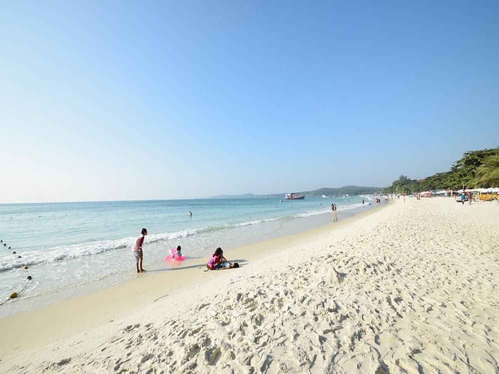 Bai Chay Beach