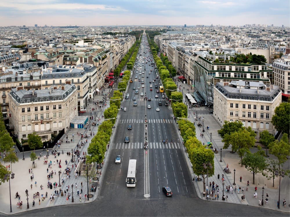 Champs-Elysees