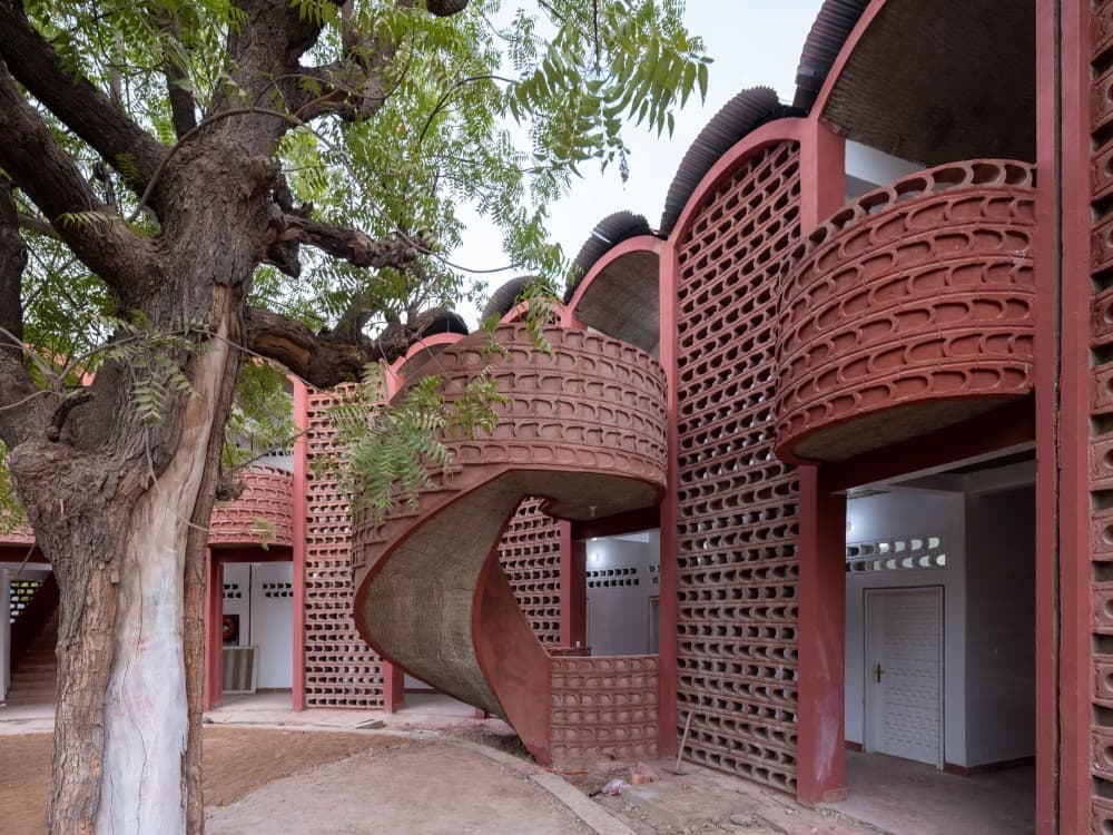 Artist House at Klong Bang Luang (Baan Silapin) 