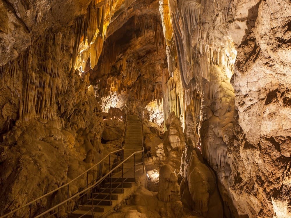 Dim Cave