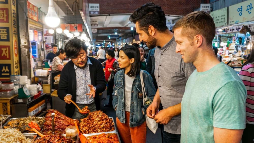A Food Lover’s Guide to Hoi An: Best Dishes & Where to Eat