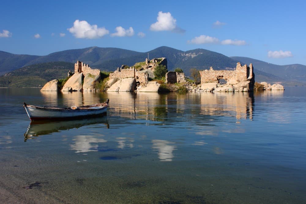 Hidden Gems of Altınkum: Off-the-Beaten-Path Places to Explore