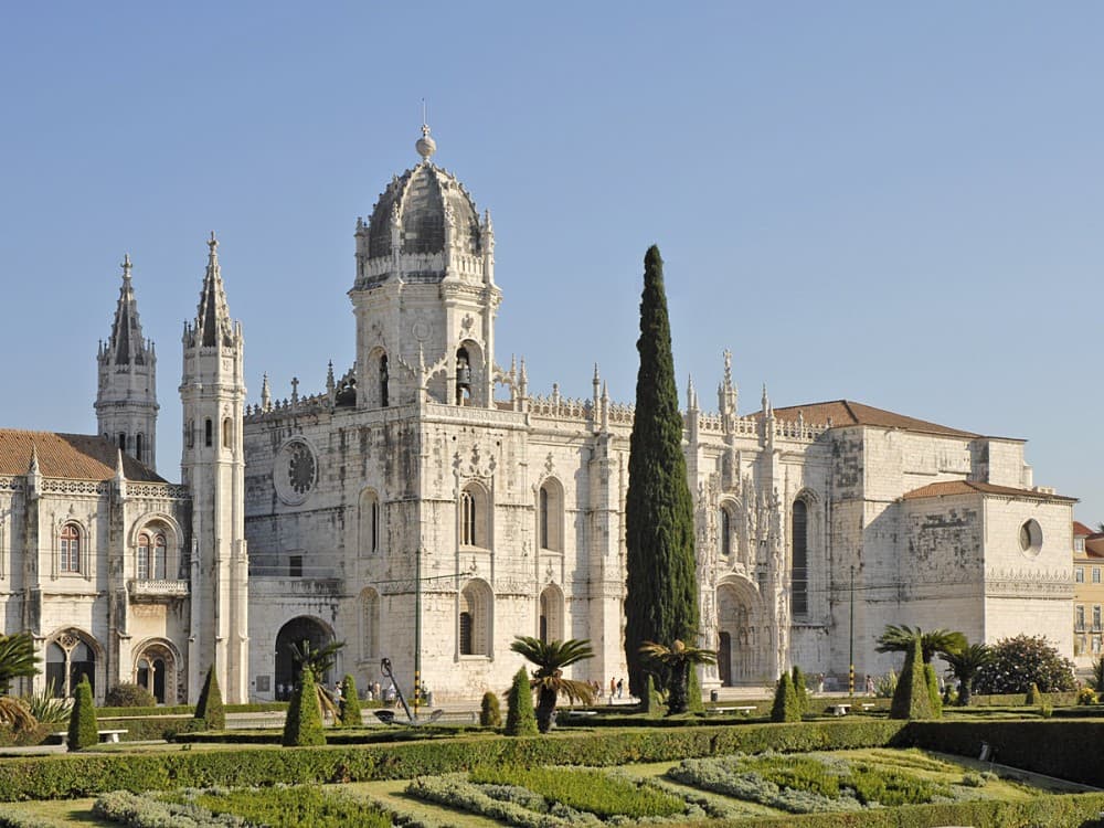Top 5 Must-Do Activities in Lisbon for First-Time Visitors