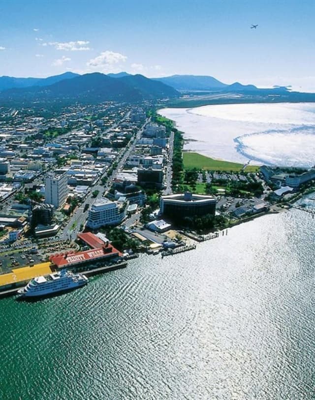 Australia: A land of stunning landscapes, unique wildlife, vibrant cities, and endless adventures. 