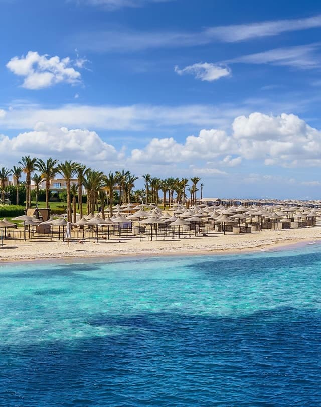 Discovering Egypt: Where Ancient Wonders Meet Modern Charm 