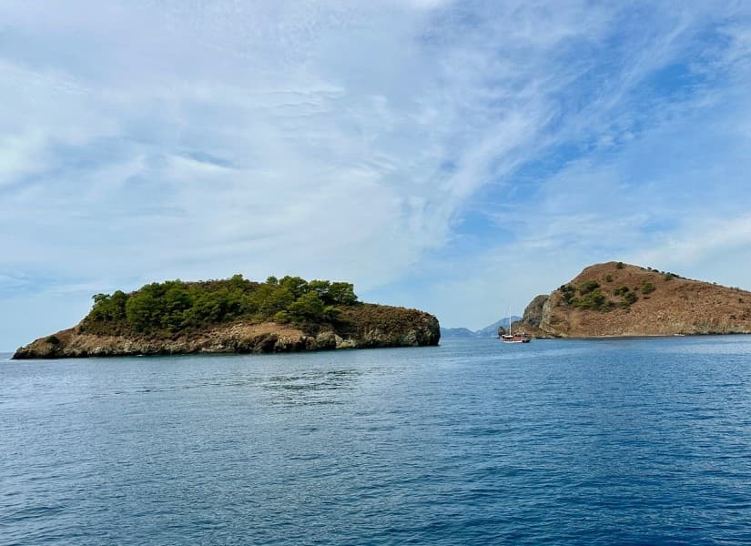 From Fethiye: 12 Islands Boat Trip w/Hotel transfer and Lunch | ®ExcursionMania