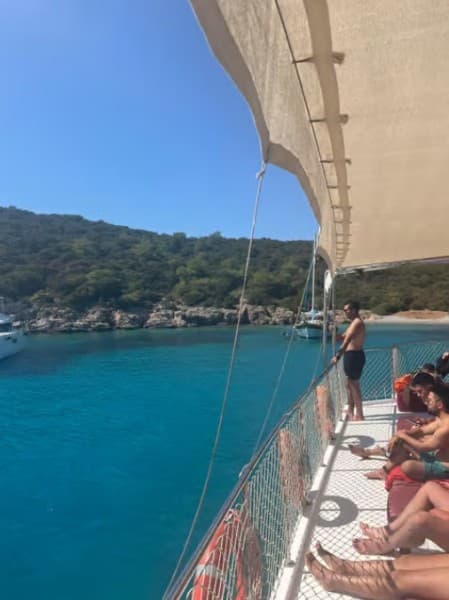 Bodrum: Bodrum: Cleopatra Island Tour with Lunch and Swimming Stops | ®ExcursionMania