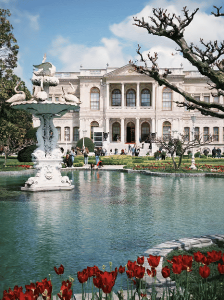 Istanbul: Dolmabahce Palace and Harem Fast-Track & Audio | ®ExcursionMania