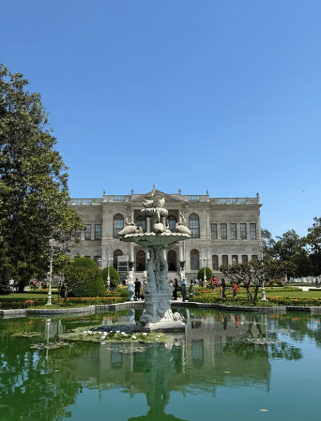 Istanbul: Dolmabahce Palace and Harem Fast-Track & Audio | ®ExcursionMania